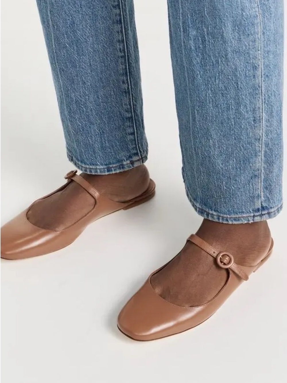 NWT Larroude Blair mule size 7.5 soft patent tan